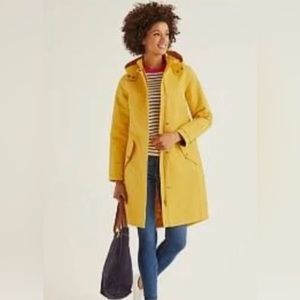 Boden Suki Raincoat Size 6